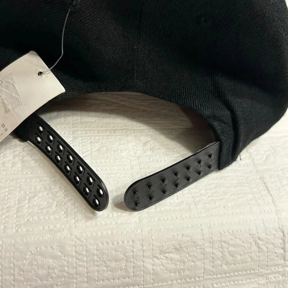 Y2K  men black  cap ,solid metal detail, gold colored , solid semi bead,punk - Picture 10 of 16